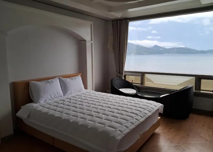 南海海滩酒店